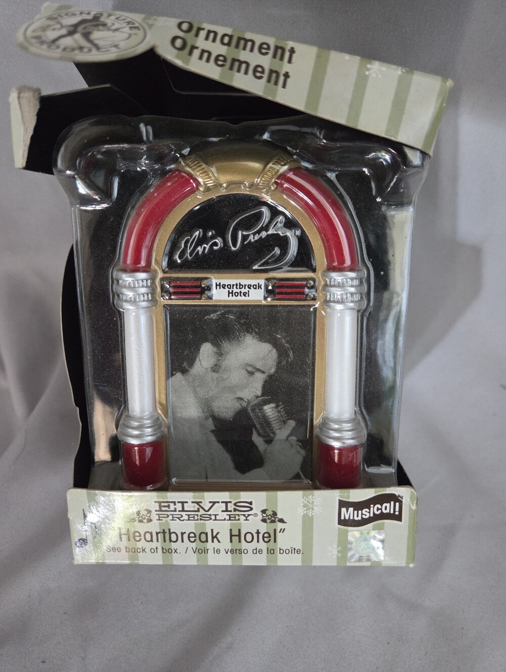 Elvis Presley Musical Jukebox Ornament "Heartbreak Hotel"